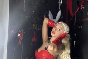 Ladybeckyblonde